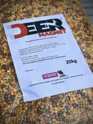 Deer Magnet